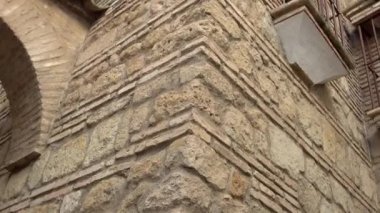 Arması, aslan. Calleja de la Luna Cordoba. Cordoba Andalusia, Güney İspanya kentidir.