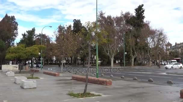 Gesamtansicht des Palastes von San Telmo, 2010 nach der Restaurierung durch den Architekten Guillermo Vazquez Consuegra. Sevilla ist die Hauptstadt und größte Stadt der autonomen Gemeinschaft Andalusien, Spanien. — Stockvideo