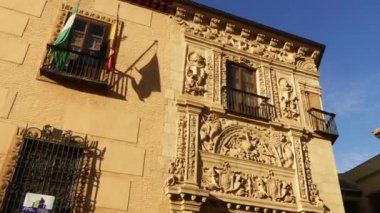St. Peter ve St. Paul Granada, Endülüs, İspanya'nın otonom belediyesinde bucak..
