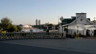 Minsk, Beyaz Rusya katedralde kutsal ruh kutsal ruh için adamıştır. Merkez katedral, Belarus Ortodoks Kilisesi olduğunu.