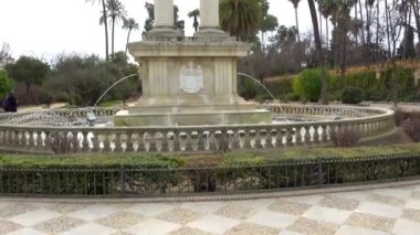 Murillo bahçeleri, Andalusia, Seville Columbus anıt (2014).