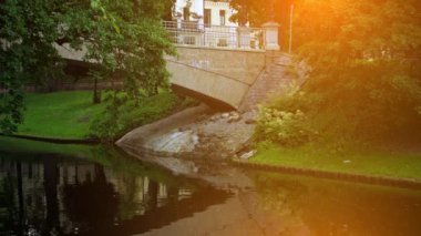 Bastion hill (Bastejkalns) Merkezi, Riga, Letonya, barut Kulesi'nin önünde yer alan antik toplu tepedir. Bir ana giriş tarihi kent merkezine Smilshu (Peschanaya) sokak taraftan önceki.