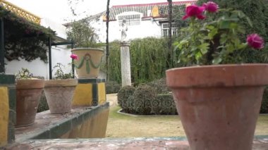 Sevilla, İspanya, daimi ikamet Medinaceli Dukes, Rönesans İtalyan ve Mudéjar stilleri, prototip Endülüs Sarayı'nın Endülüs sarayda La Casa de Pilatos (Pilate ev) olduğunu.