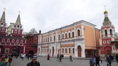 Kazan Our Lady, Katedral olduğunu Rus Ortodoks Kilisesi Kızıl Meydan Moskova, Rusya'nın Kuzey doğu köşesinde bulunan.