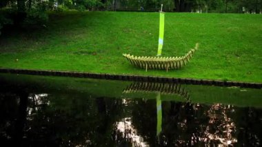 Bastion hill (Bastejkalns) Merkezi, Riga, Letonya, barut Kulesi'nin önünde yer alan antik toplu tepedir. Bir ana giriş tarihi kent merkezine Smilshu (Peschanaya) sokak taraftan önceki.