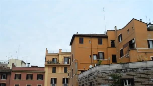 Torre dei Capocci is tower at San Martino ai Monti square in Rome, Italy. It along opposite Torre dei Graziani, constitutes a kind of monumental entrance to top of hill Esquilino. — Stock Video
