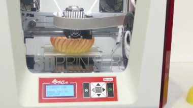 IFA, Berlin - 5 Eylül 2016: Uluslararası Radyo Sergisi Berlin, Messe, Almanya 3d yazıcılar köşk.