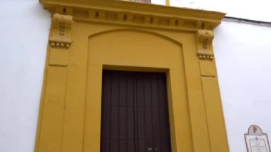 Plaza de las Mercedarias Seville, Endülüs, İspanya Kasko Antiguo İlçesi'nde yer alır. Sokaklar Conde de Ybarra, harçlar ve Garci Perez üzerinde yakınsama.