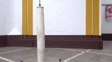 Plaza de las Mercedarias Seville, Endülüs, İspanya Kasko Antiguo İlçesi'nde yer alır. Sokaklar Conde de Ybarra, harçlar ve Garci Perez üzerinde yakınsama.