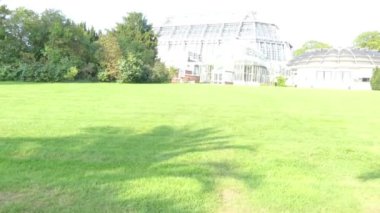Berlin-Dahlem Botanik Bahçesi ve Müzesi Berlin Alman sermaye şehir Botanik Bahçesi var. Bahçe Steglitz Zehlendorf in Lichterfelde yerellik içinde yer alır.