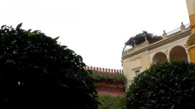 Sevilla, İspanya, daimi ikamet Medinaceli Dukes, Rönesans İtalyan ve Mudéjar stilleri, prototip Endülüs Sarayı'nın Endülüs sarayda La Casa de Pilatos (Pilate ev) olduğunu.