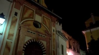 Plaza de los Abades Cordoba, Endülüs, İspanya üzerinde eski binalar