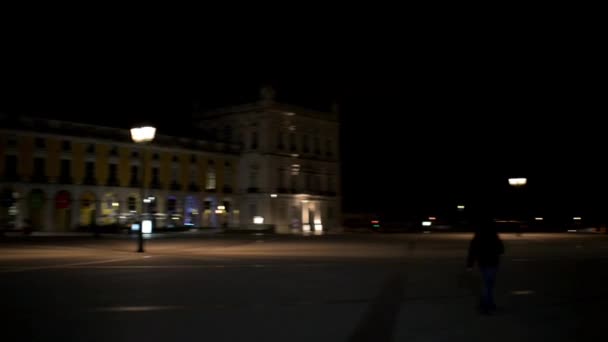 Terreiro Paco bevindt zich op Praca do Comercio in de stad van Lissabon, Portugal — Stockvideo