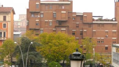 Bologna, Emilia-Romagna bölgesinin, Kuzey İtalya: sokak Viale Masini, merkez tren garının yakınında 2e bina