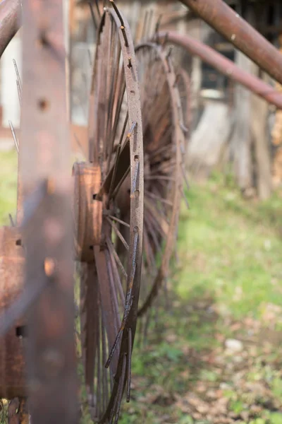 Mechanische rake buiten — Stockfoto