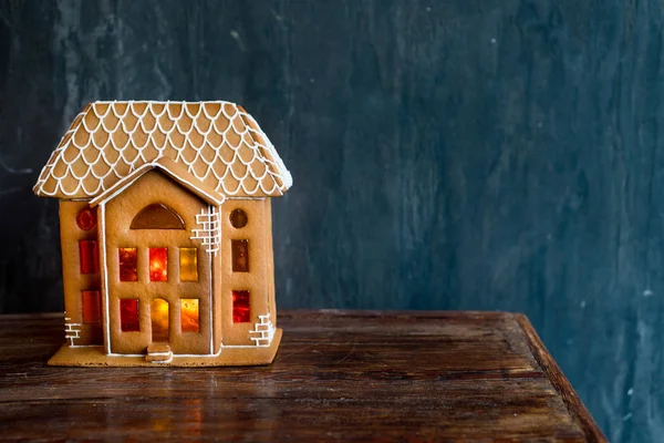 Beautiful background with gingerbread house — Stock Photo, Image