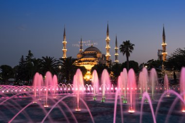 Sultan Ahmet Camii günbatımı üzerinde