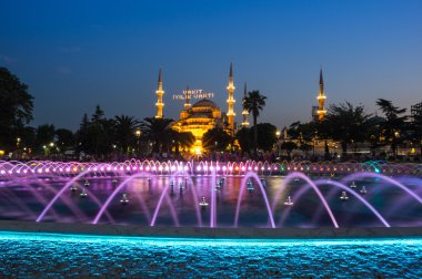Sultan Ahmet Camii günbatımı üzerinde