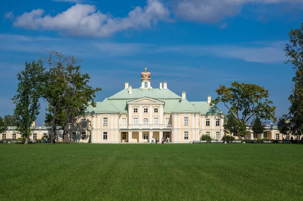 O Grande Palácio Menshikov — Fotografia de Stock