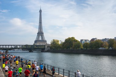 Maraton Paris