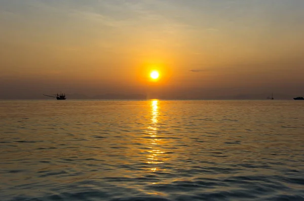 アンダマン海の夕日 — ストック写真