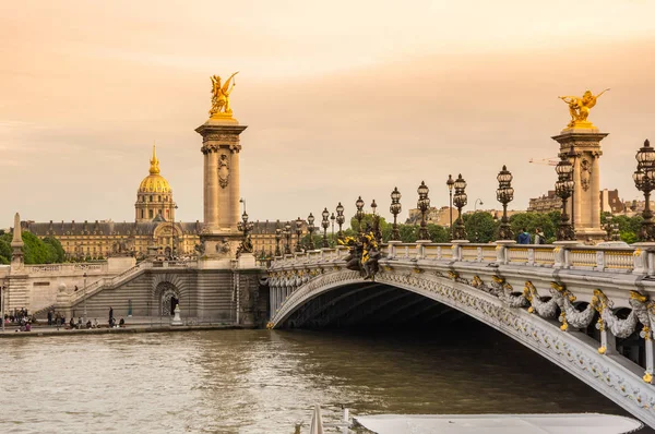 Pont alexandre iii — Foto Stock