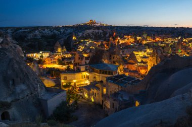 Gece kasabada Göreme