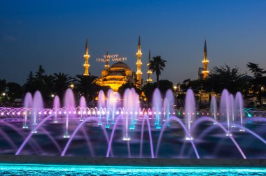 Sultan Ahmet Camii günbatımı üzerinde