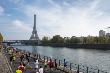 Maraton Paris