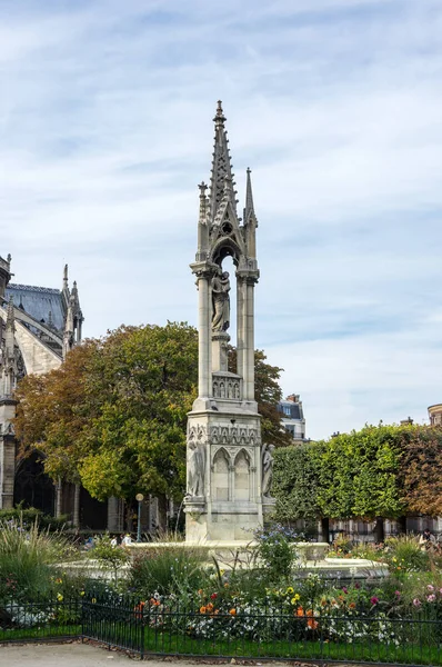 Notre Dame de Paris — Fotografia de Stock