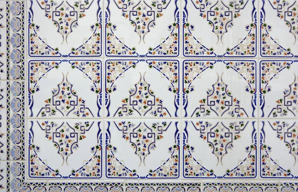 Piastrelle tradizionali portoghesi Azulejo — Foto Stock