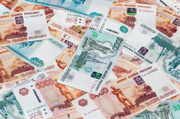 Scattered ruble currency banknotes — Stock Photo, Image