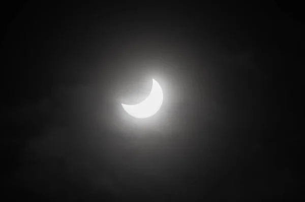 Часткове сонячне затемнення — стокове фото