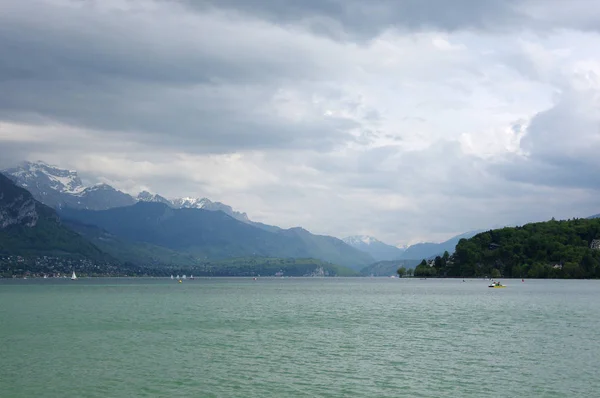 Vista del lago de Annecy — Foto de Stock