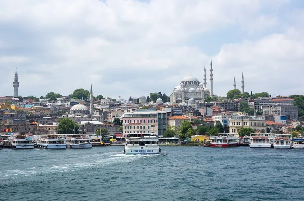 Vista de la Mezquita Suleymaniye — Foto de Stock