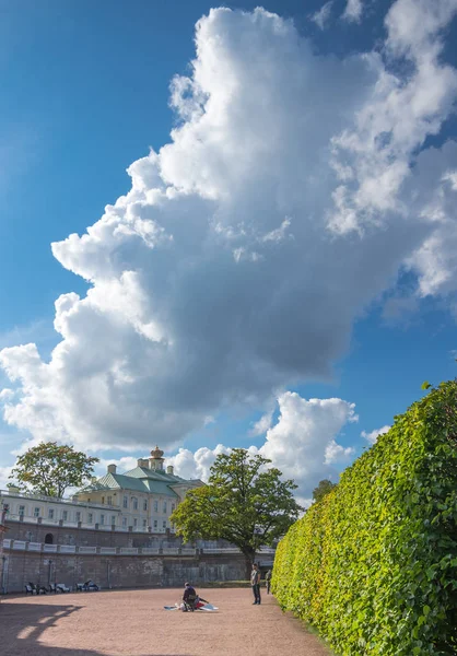 O Grande Palácio Menshikov em Oranienbaum — Fotografia de Stock