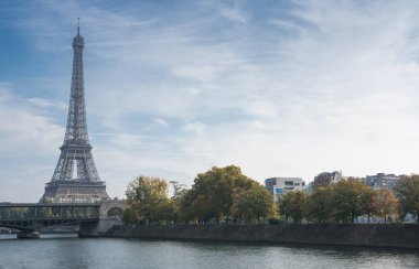 Fransa, Paris 'te Eyfel Turu