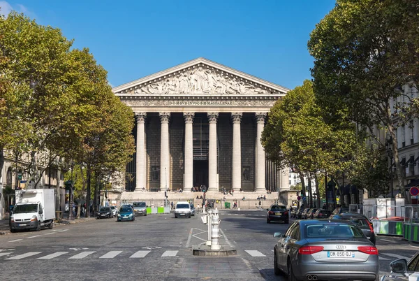 Iglesia de la madeleine en París —  Fotos de Stock