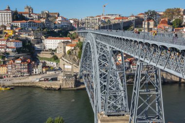 Ben köprü Dom Luis