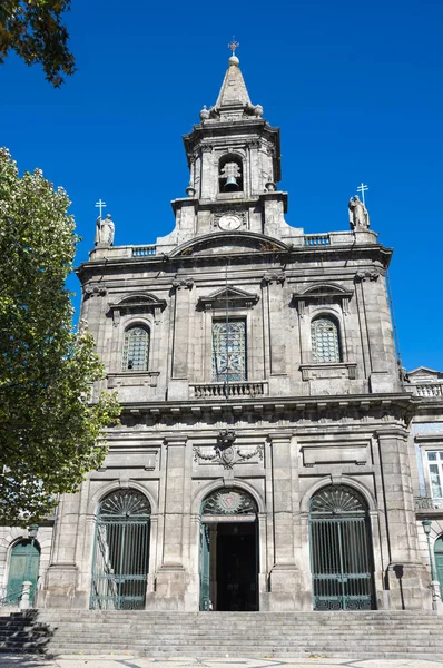 Iglesia de la Trinidad en Porto — Foto de Stock