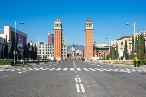 Las torres venecianas de Barcelona —  Fotos de Stock