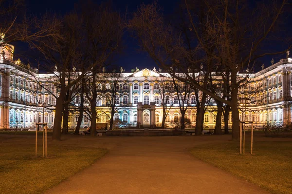 Saint Petersburg'daki Kış Sarayı — Stok fotoğraf