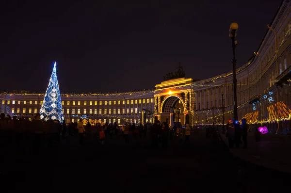 Свет шоу на Дворцовой площади — стоковое фото