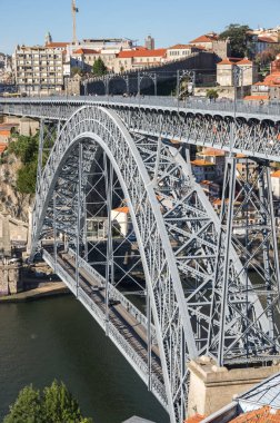 Ben köprü Dom Luis