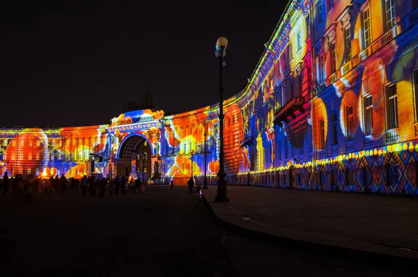 Light show στην πλατεία του παλατιού — Φωτογραφία Αρχείου