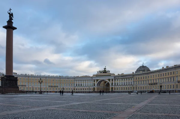 Het paleis plein — Stockfoto