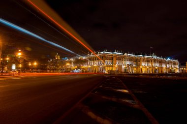 Saint Petersburg'daki Kış Sarayı