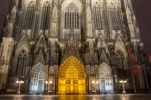 Vista noturna da Catedral de Colônia — Fotografia de Stock