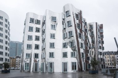 Dusseldorf medya Limanı