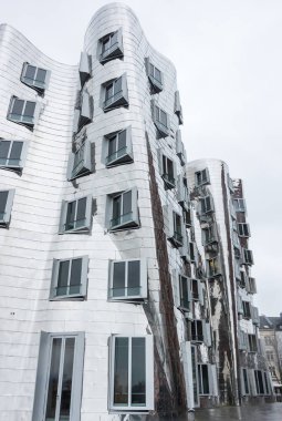 Dusseldorf medya Limanı